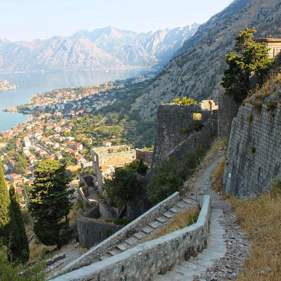 Old Town Boskovic Apartment Kotor Exteriör bild